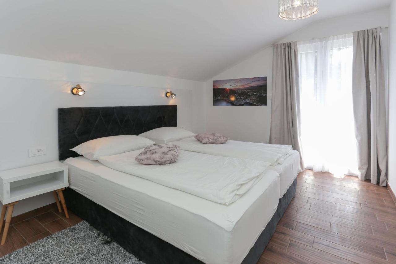 Apartments Villa Niko تروغير المظهر الخارجي الصورة